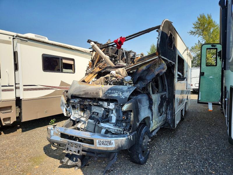 1FDWE3FS4HDC32672 2017 FREEDOM RECREATIONAL VEHICLE (RV) photo no. 2