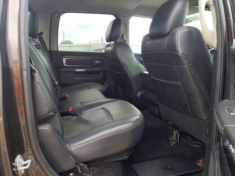 2016 RAM 1500 LARAMIE 4WD 3.0L V6 TDSL — Фото 10 из 12