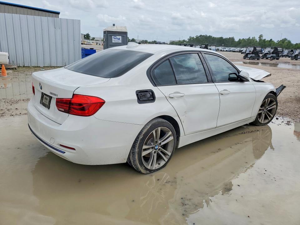 WBA8E9G53GNT43597 2016 BMW 328 photo no. 3
