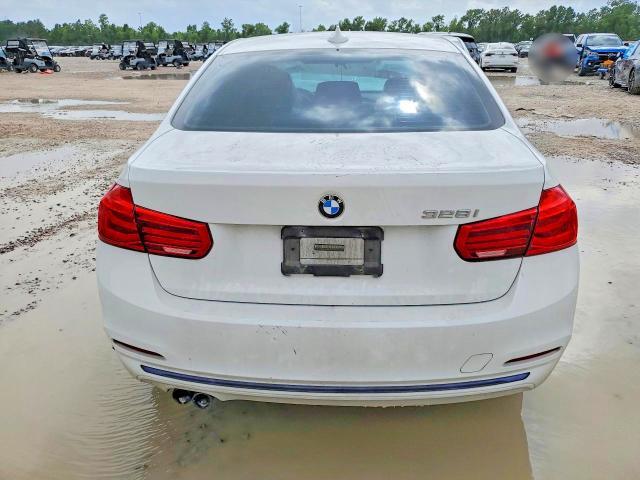 WBA8E9G53GNT43597 2016 BMW 328 photo no. 6