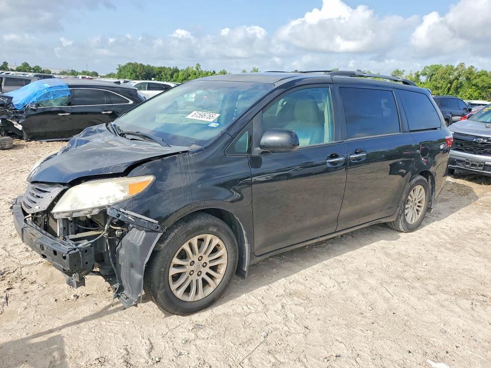 2015 TOYOTA SIENNA 5TDYK3DC8FS646329