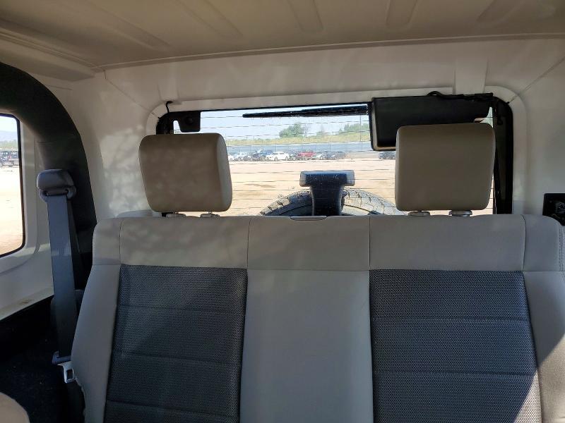 2010 JEEP WRANGLER SAHARA — Фото 10 из 13