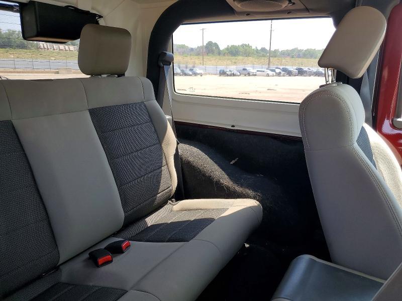 2010 JEEP WRANGLER SAHARA — Фото 11 из 13