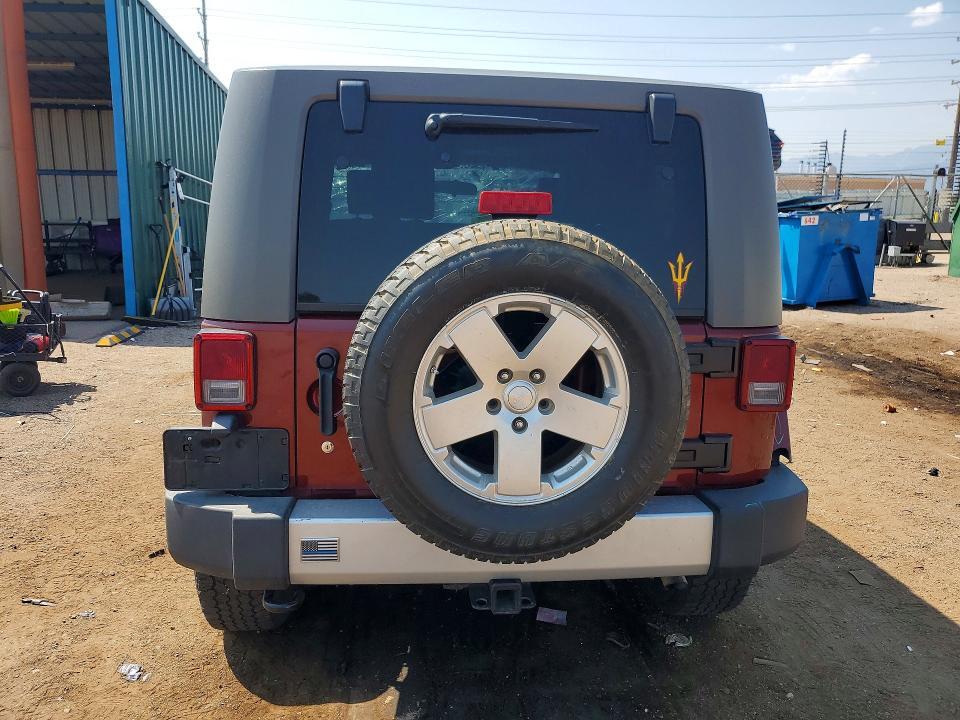 2010 JEEP WRANGLER SAHARA — Фото 6 из 13