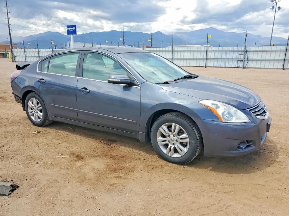 2010 NISSAN ALTIMA 2.5 — Фото 4 из 12