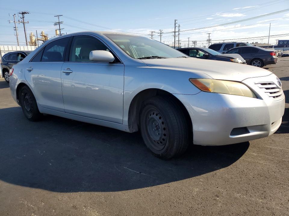 2007 TOYOTA CAMRY LE — Фото 4 из 12