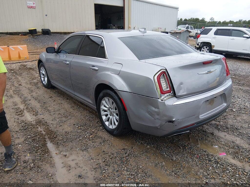 2C3CCAAG3FH755223 2015 CHRYSLER 300 photo no. 3