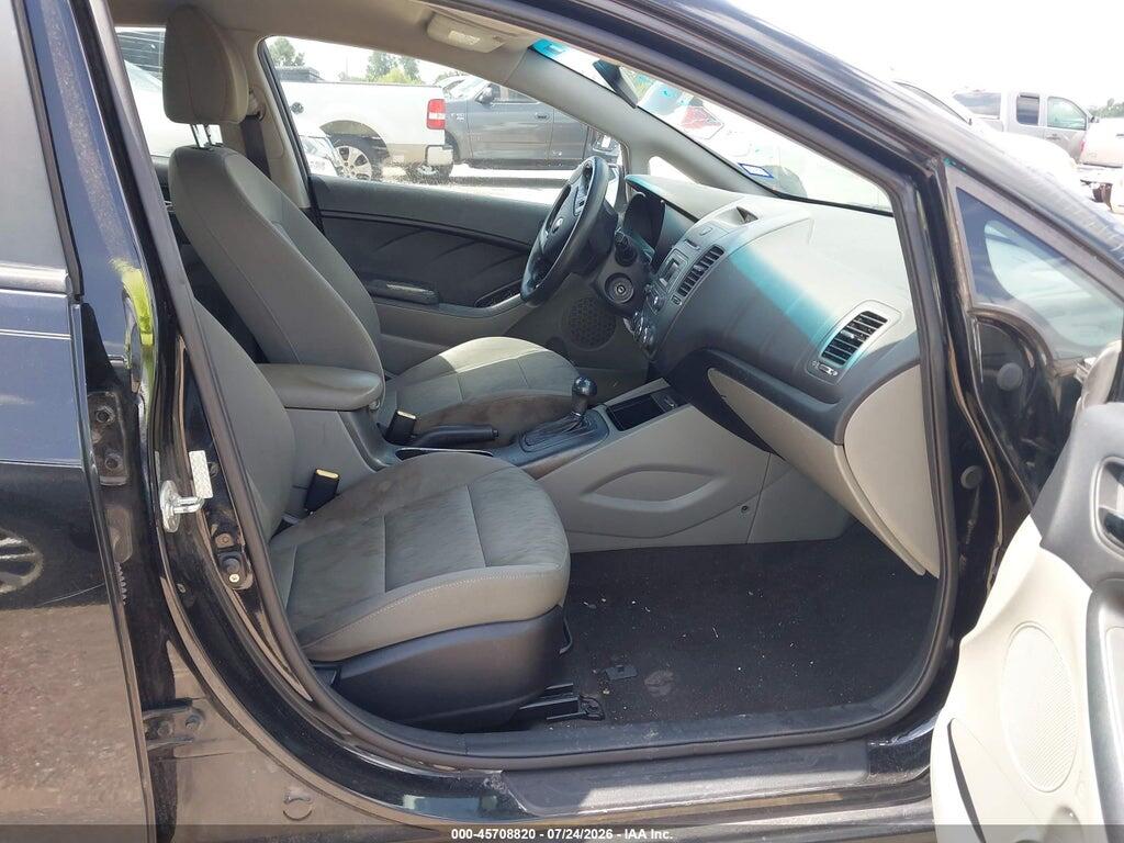 KNAFK4A66F5428940 2015 KIA FORTE photo no. 5