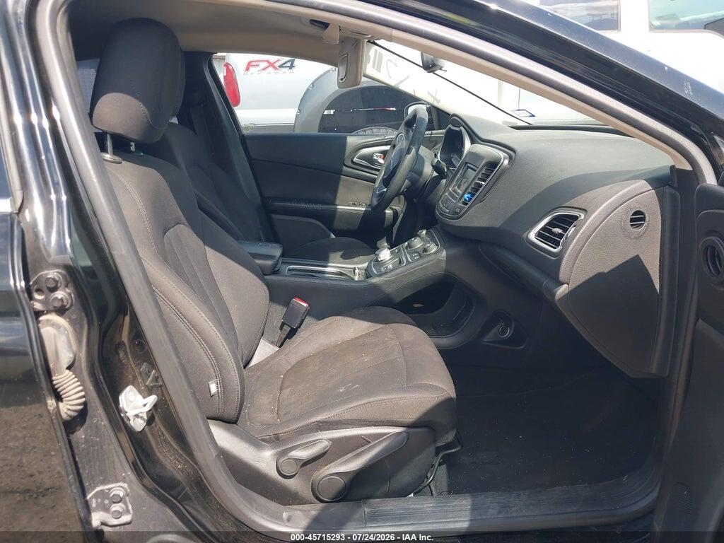 1C3CCCAB7GN113323 2016 CHRYSLER 200 photo no. 5
