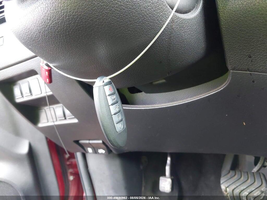 5N1AT2MT4HC816050 2017 NISSAN ROGUE photo no. 11