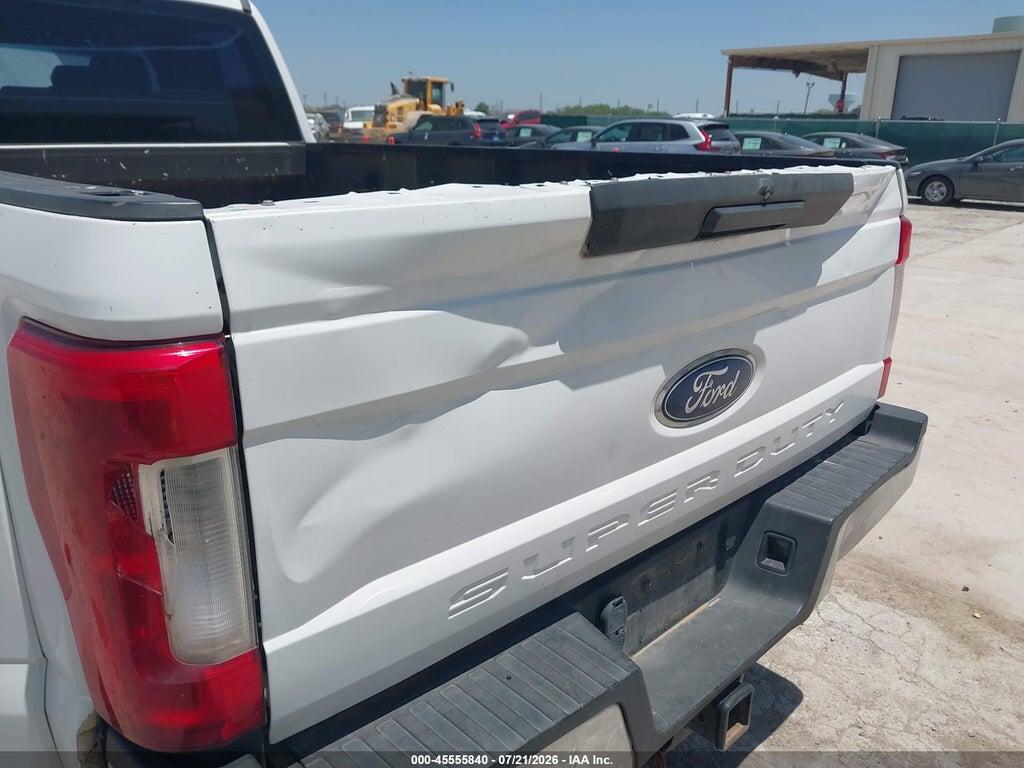 1FT8W3DT4HEF34883 2017 FORD F-350 photo no. 11