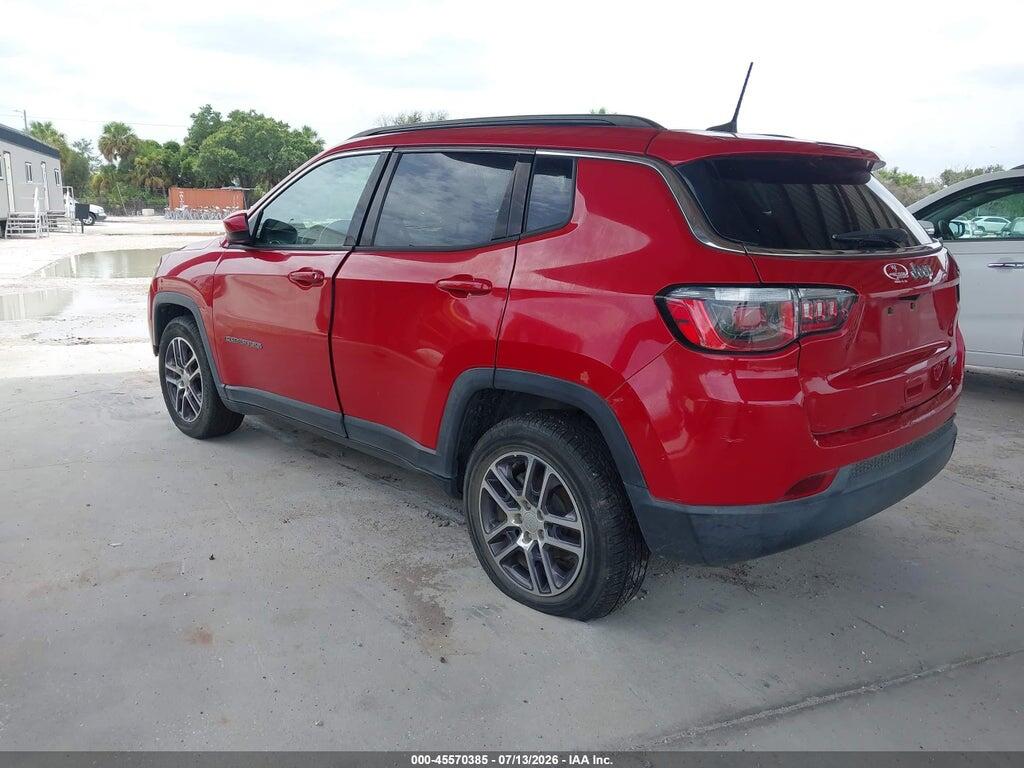 3C4NJCBB4JT468451 2018 JEEP COMPASS photo no. 3