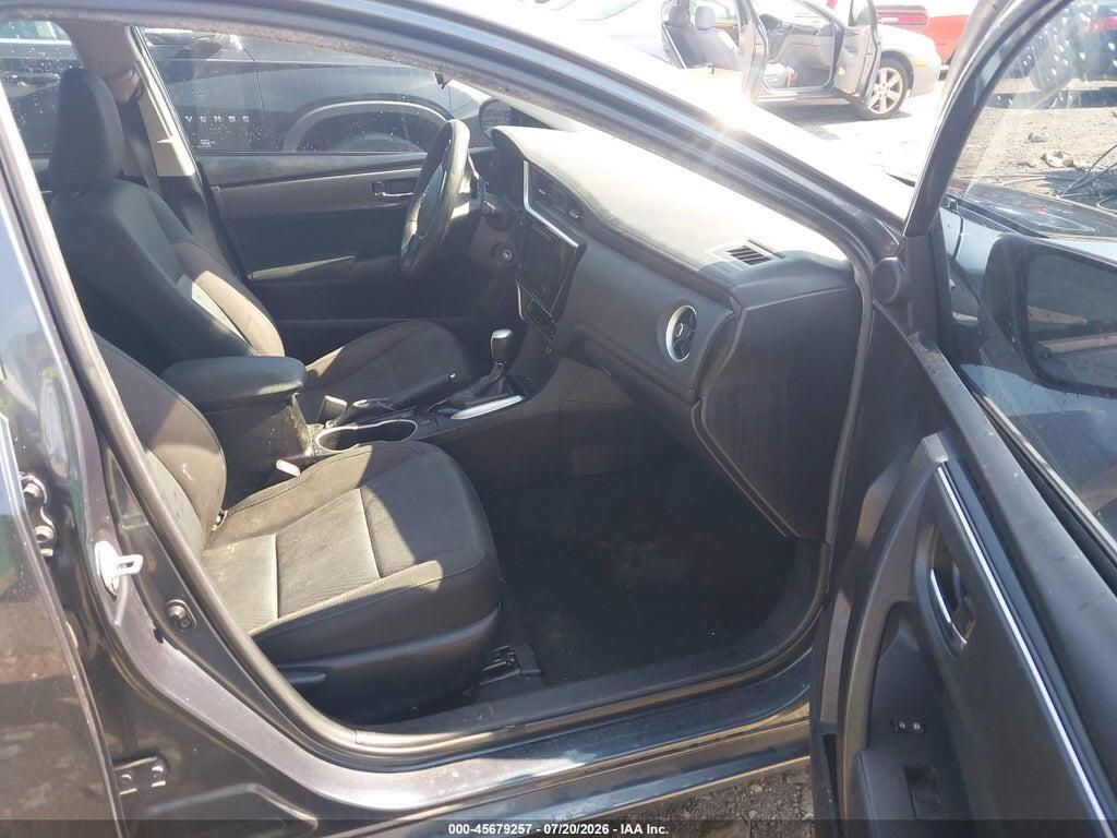 5YFBURHE4KP938206 2019 TOYOTA COROLLA photo no. 5