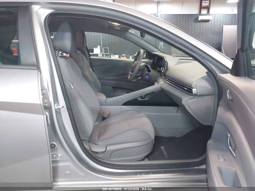5NPLL4AG5MH049369 2021 HYUNDAI ELANTRA photo no. 5