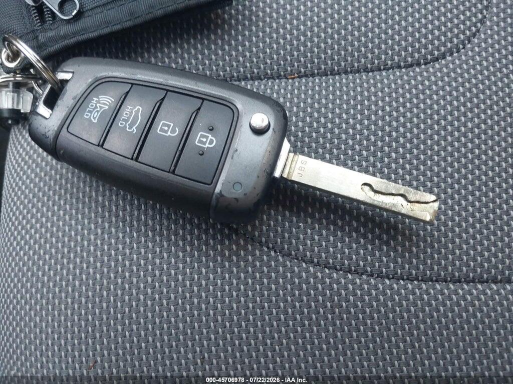5NPLL4AG6MH044195 2021 HYUNDAI ELANTRA photo no. 11
