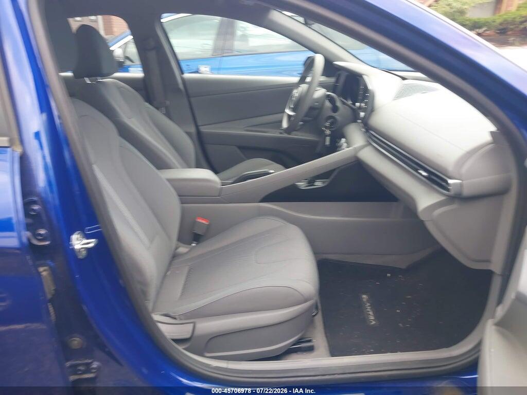 5NPLL4AG6MH044195 2021 HYUNDAI ELANTRA photo no. 5