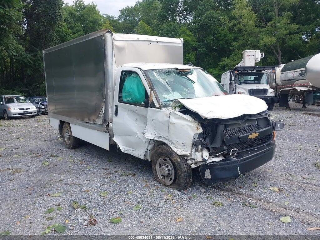 1HA0GSF71SN001641 2025 CHEVROLET EXPRESS CUTAWAY photo no. 2