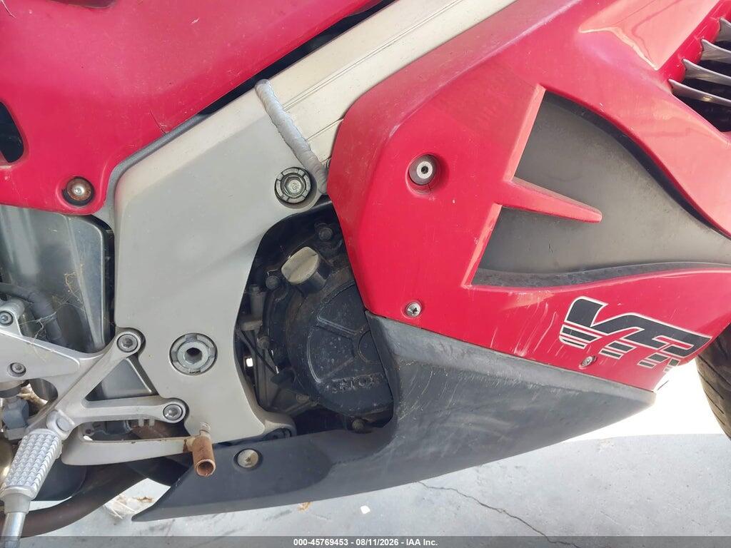 JH2RC3602VM700648 1997 HONDA VFR750 photo no. 8