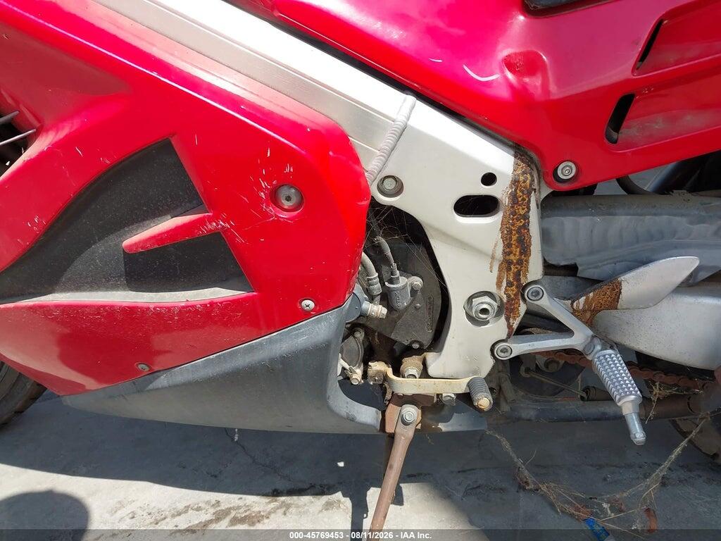 JH2RC3602VM700648 1997 HONDA VFR750 photo no. 9
