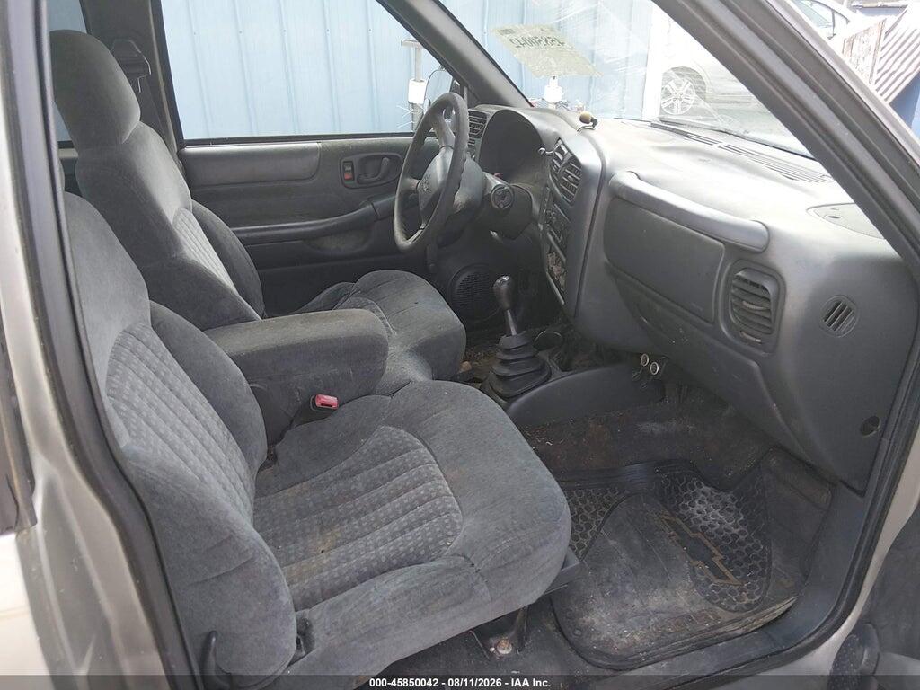 1GCCS1942Y8145637 2000 CHEVROLET S-10 photo no. 5