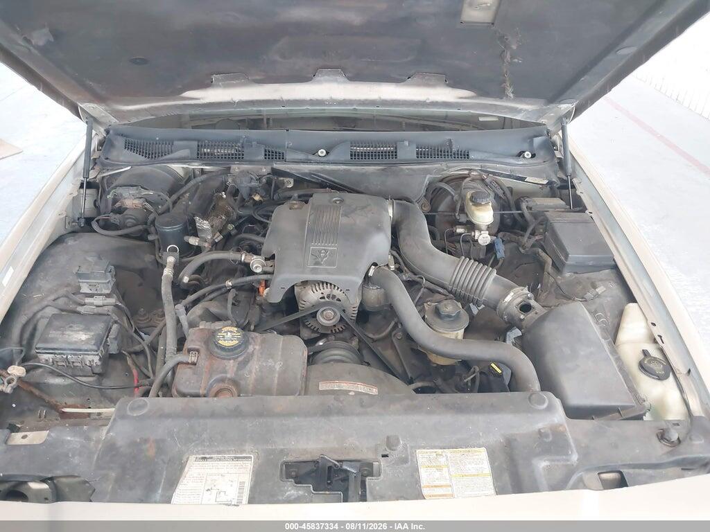 2MEFM74W5YX644966 2000 MERCURY GRAND MARQUIS photo no. 10