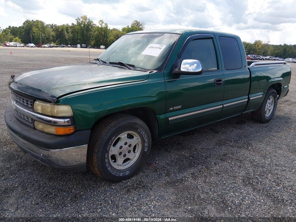 1GCEC19TXYZ124655 2000 CHEVROLET SILVERADO 1500 photo no. 2