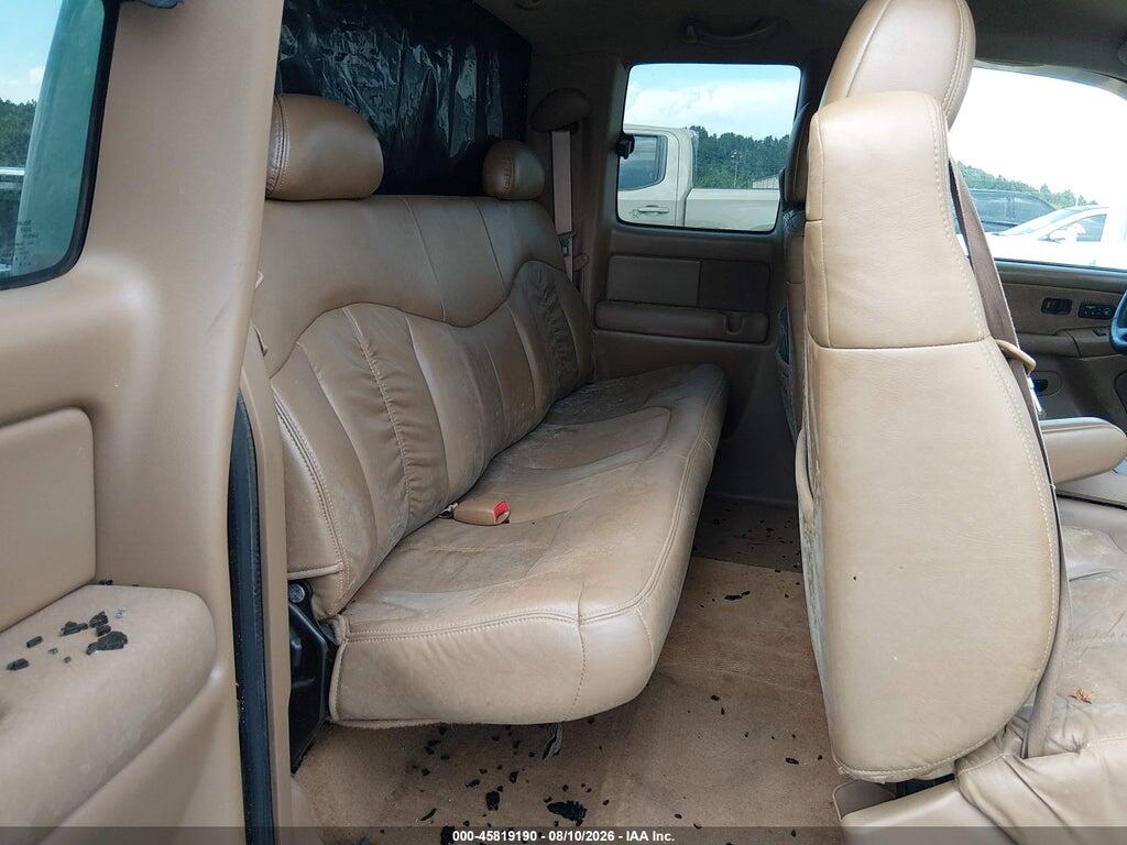 1GCEC19TXYZ124655 2000 CHEVROLET SILVERADO 1500 photo no. 8