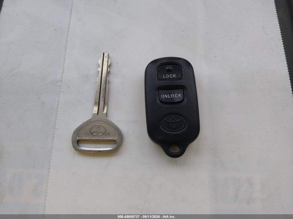 JT2BF22K210340066 2001 TOYOTA CAMRY photo no. 11