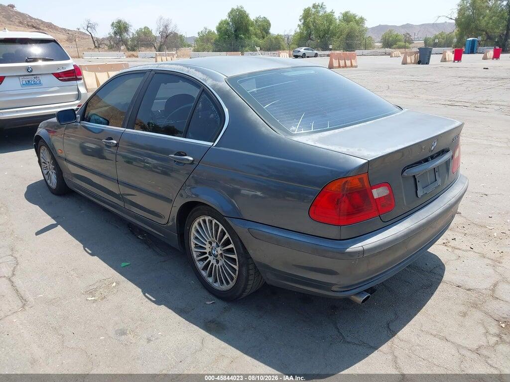 WBAAV53441FJ70455 2001 BMW 330I photo no. 3