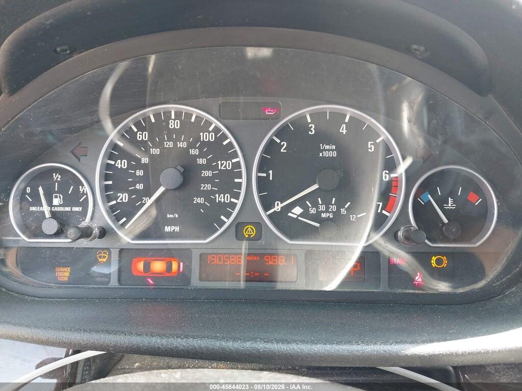 WBAAV53441FJ70455 2001 BMW 330I photo no. 7
