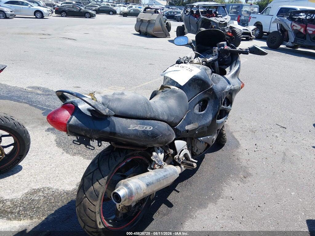 JS1GR7GA712100575 2001 SUZUKI GSX750 photo no. 4