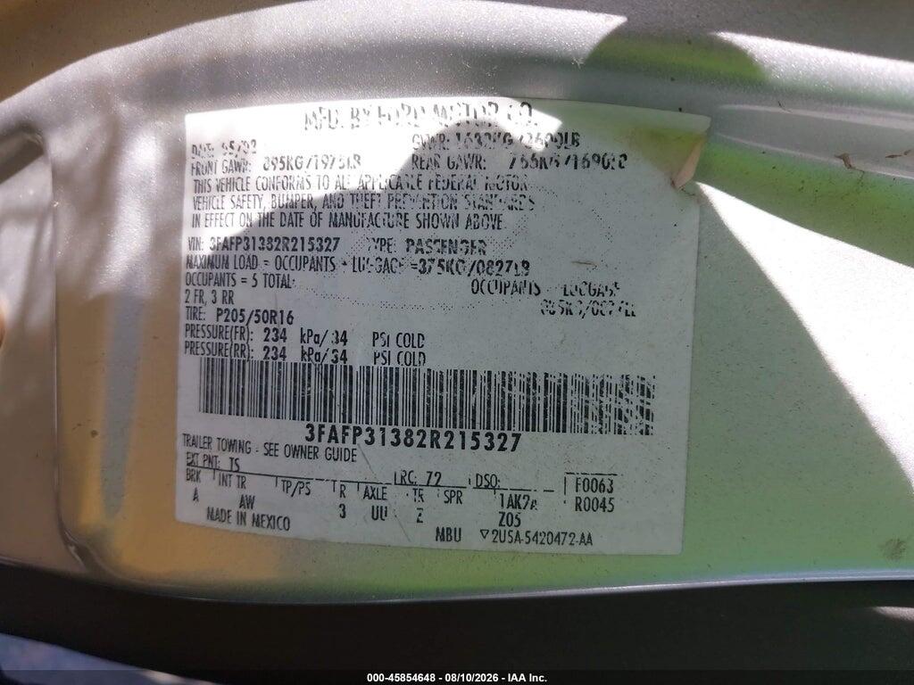 3FAFP31382R215327 2002 FORD FOCUS photo no. 9