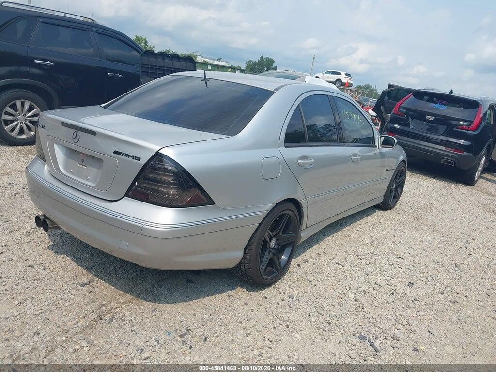 WDBRF65J12F242126 2002 MERCEDES-BENZ C 32 AMG photo no. 4