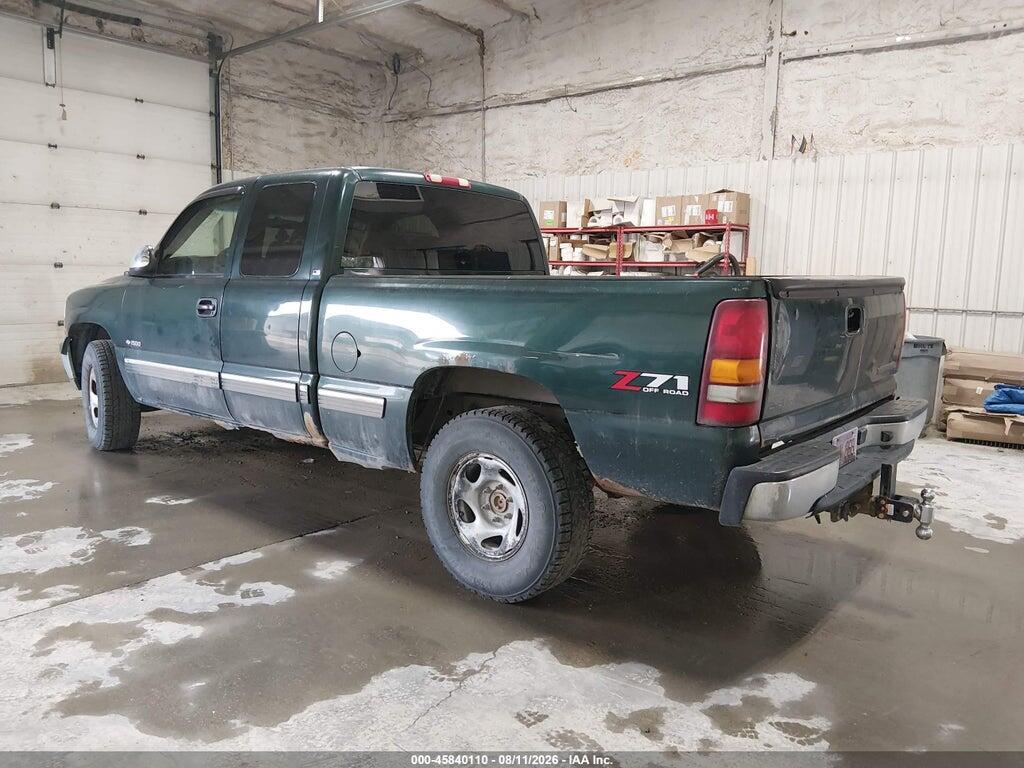 2GCEK19T821426352 2002 CHEVROLET SILVERADO 1500 photo no. 3