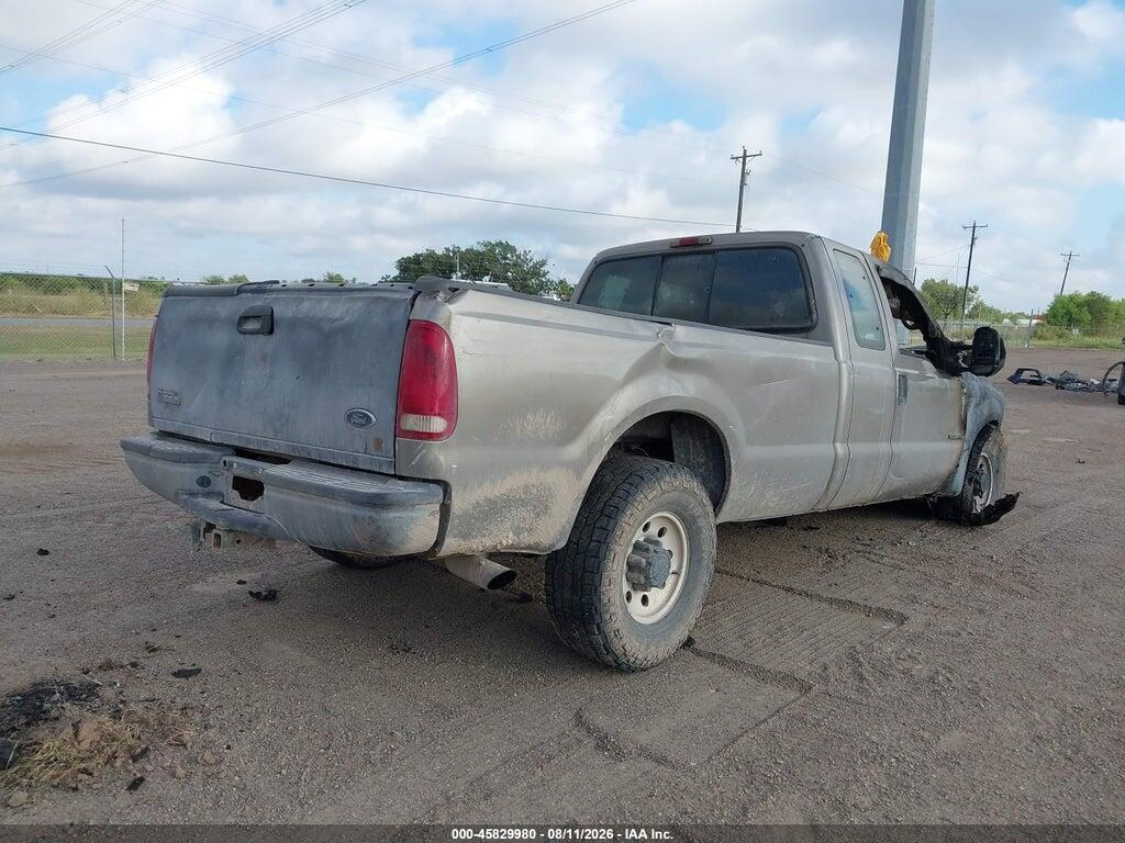 1FTNX20F42EC11032 2002 FORD F-250 photo no. 4