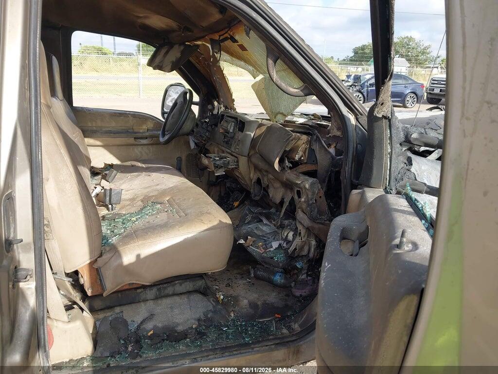 1FTNX20F42EC11032 2002 FORD F-250 photo no. 5