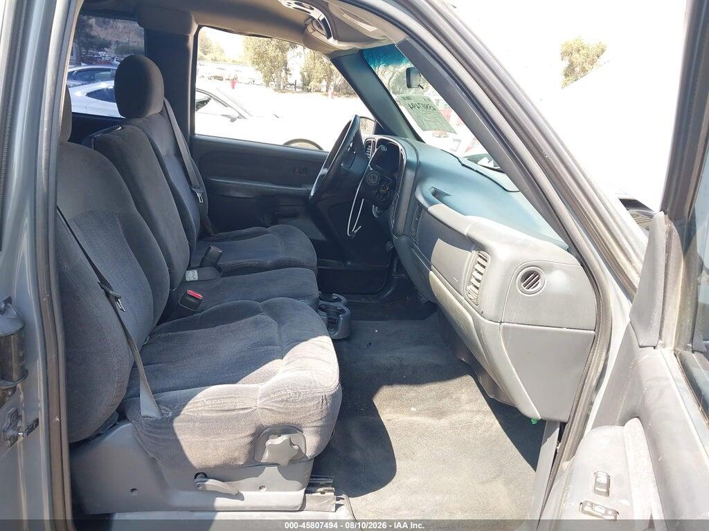 2GCEC19V621132012 2002 CHEVROLET SILVERADO 1500 photo no. 5
