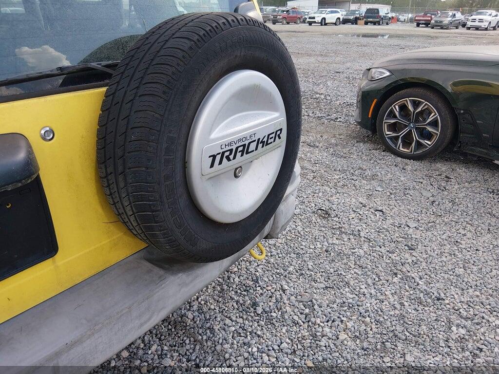 2CNBE13C926943998 2002 CHEVROLET TRACKER photo no. 12