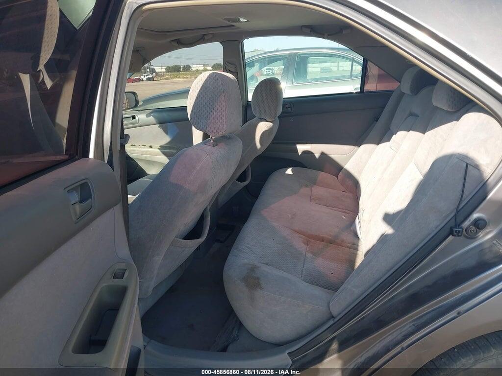 4T1BF32K34U588364 2004 TOYOTA CAMRY photo no. 8
