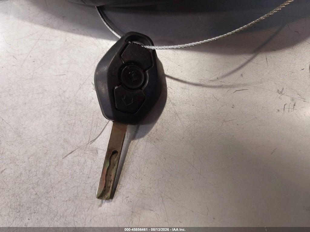 WBABW53434PL41695 2004 BMW 330CI photo no. 11