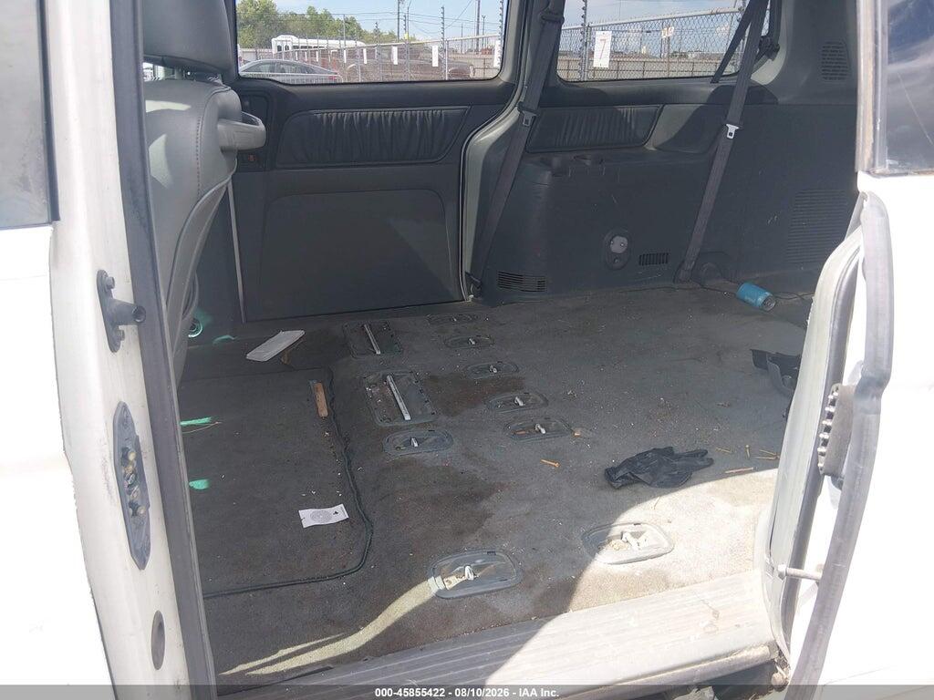 5FNRL18054B050912 2004 HONDA ODYSSEY photo no. 8