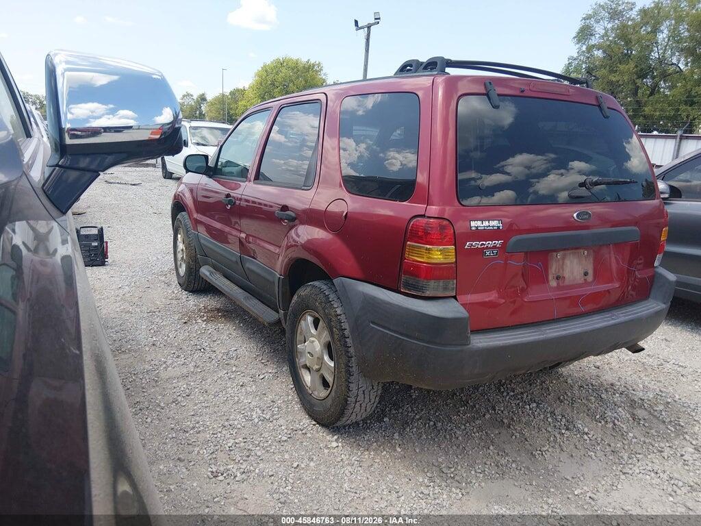 1FMCU03194KA53873 2004 FORD ESCAPE photo no. 3