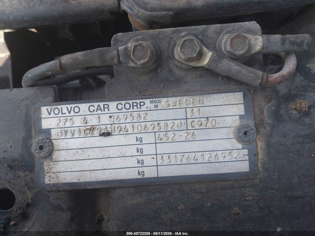 YV1CZ91H941069582 2004 VOLVO XC90 photo no. 9