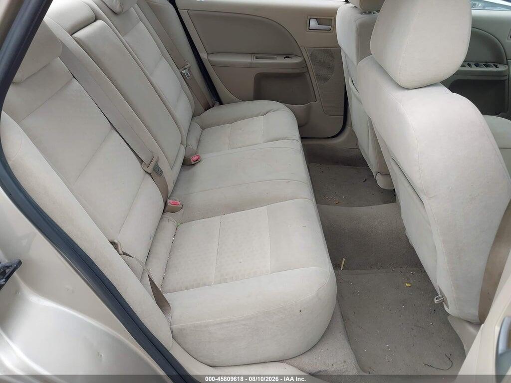 1FAFP27125G149949 2005 FORD FIVE HUNDRED photo no. 8