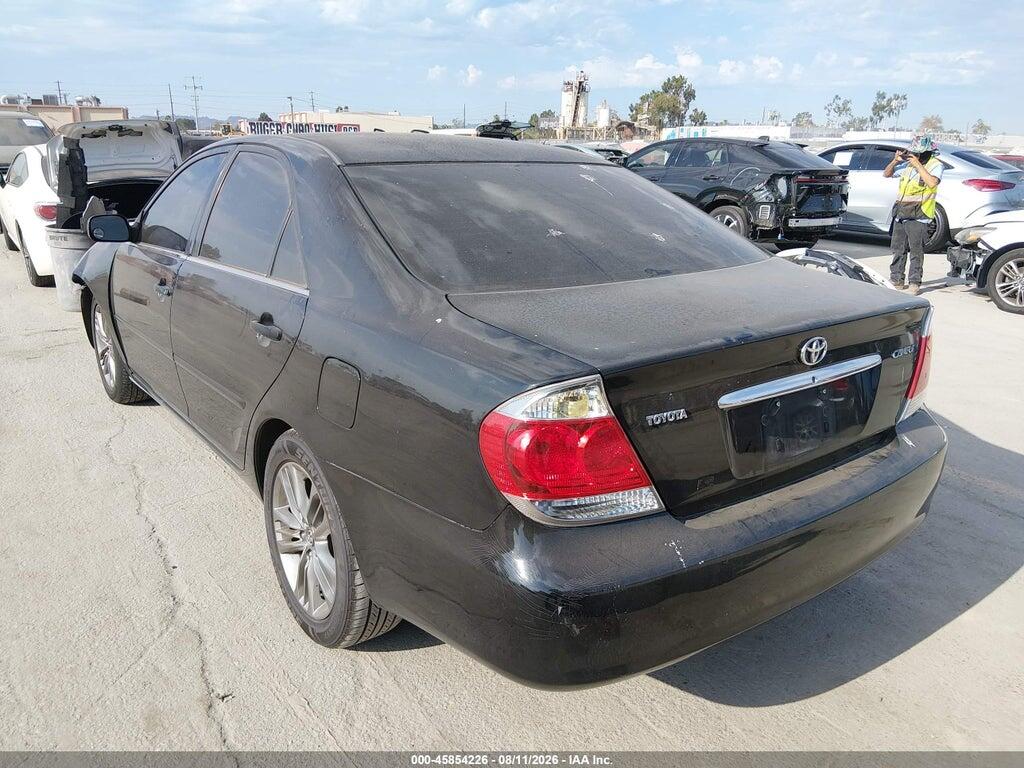 JTDBE32K953009540 2005 TOYOTA CAMRY photo no. 3