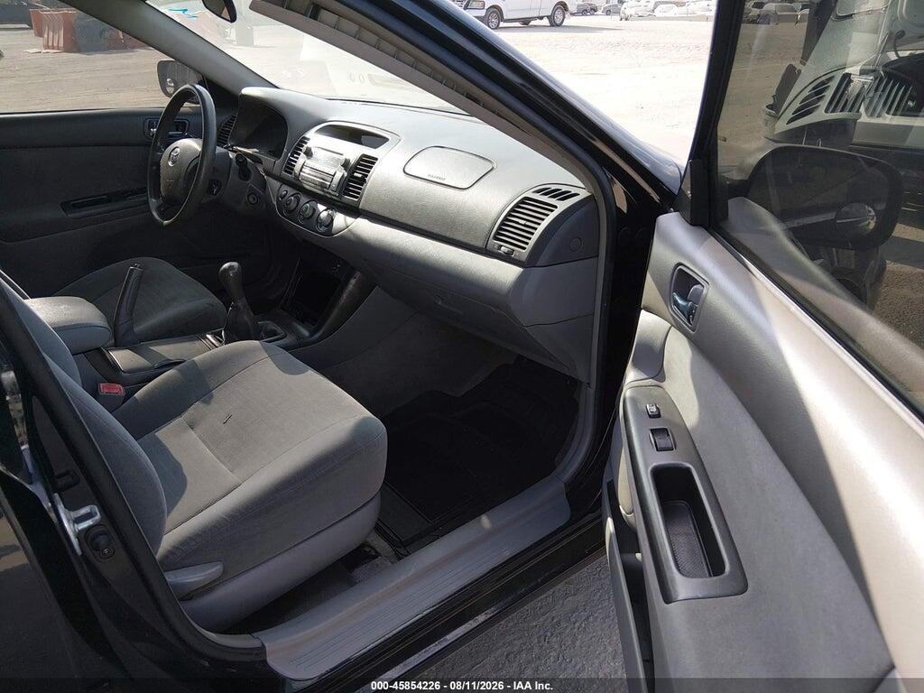 JTDBE32K953009540 2005 TOYOTA CAMRY photo no. 5
