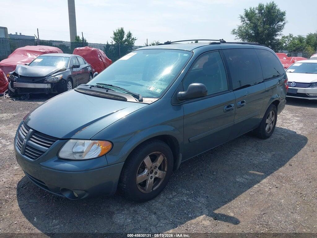 2D8GP44L75R128370 2005 DODGE GRAND CARAVAN photo no. 2