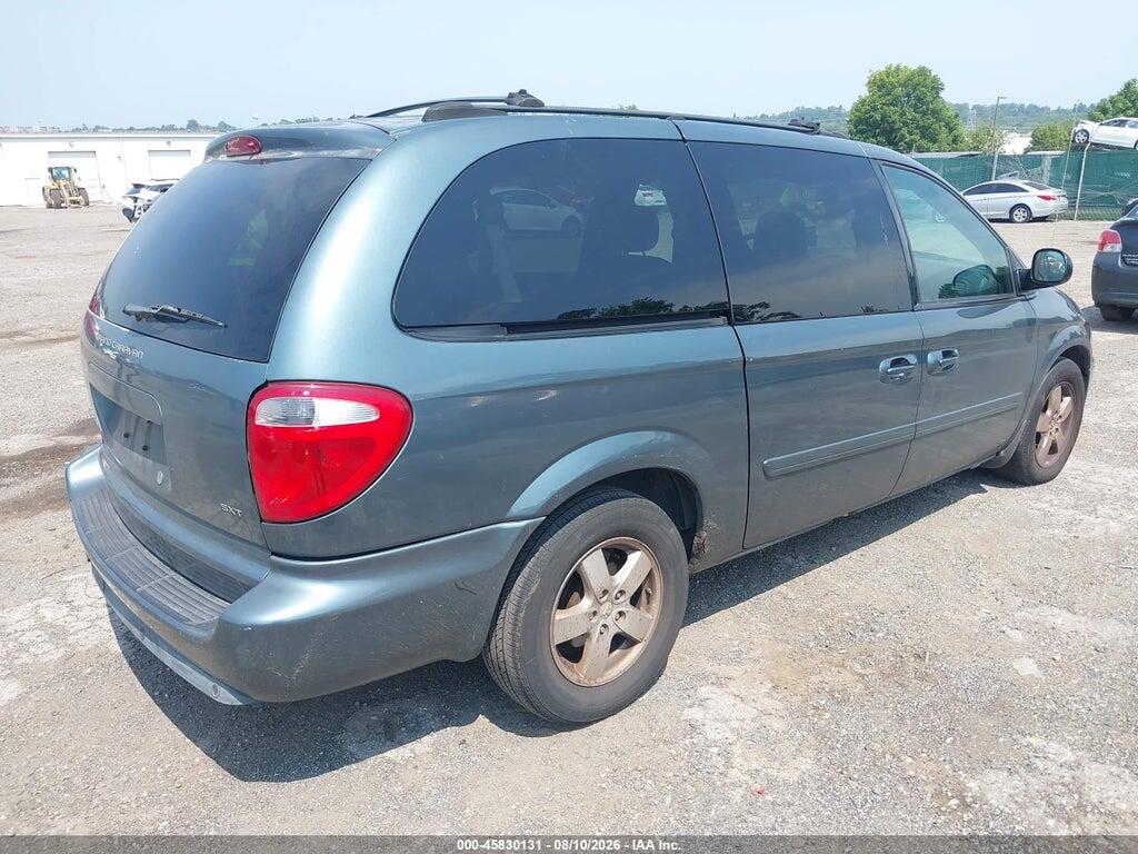 2D8GP44L75R128370 2005 DODGE GRAND CARAVAN photo no. 4