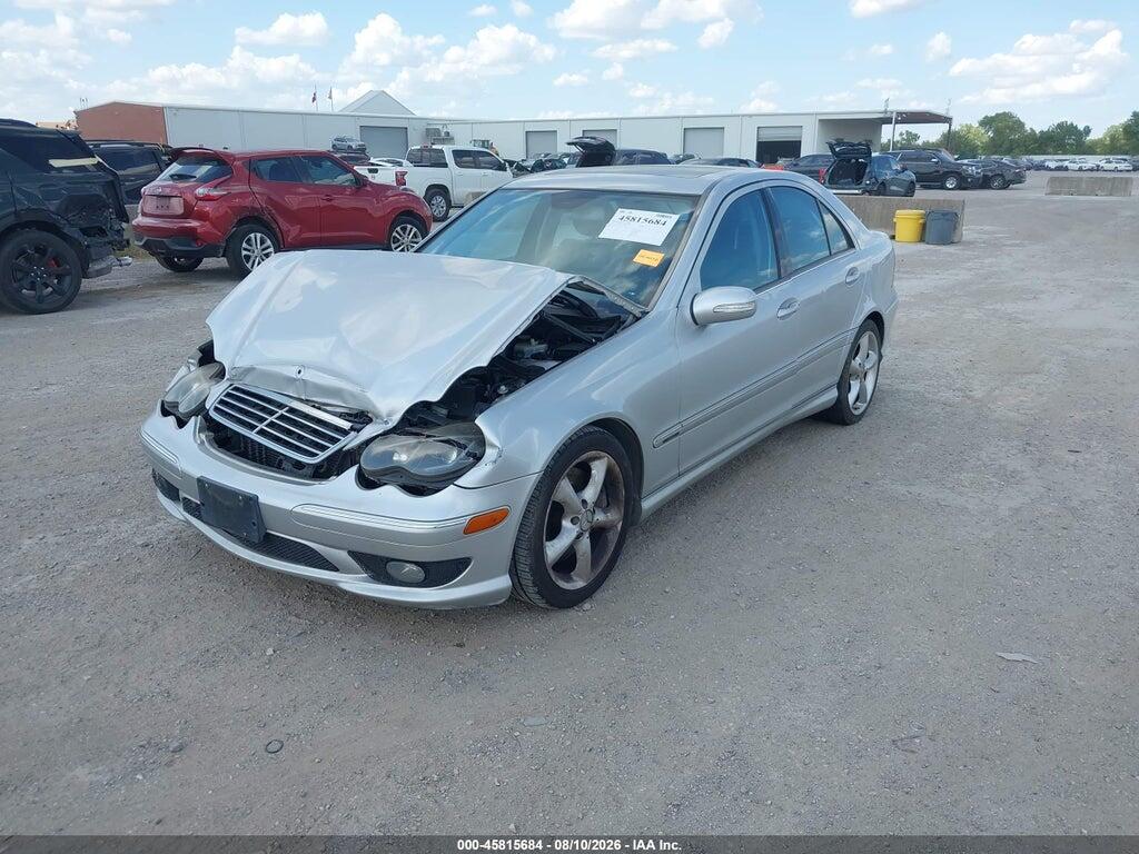 WDBRF40J05F670480 2005 MERCEDES-BENZ C 230 photo no. 2