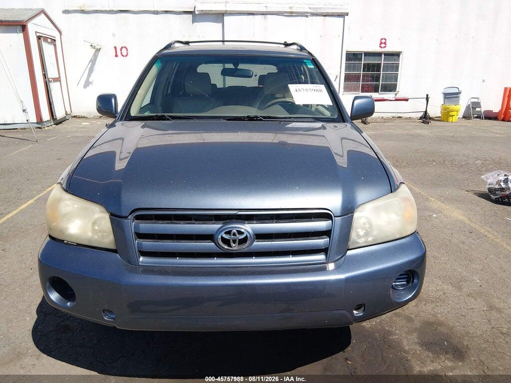 JTEDP21A550068751 2005 TOYOTA HIGHLANDER photo no. 12
